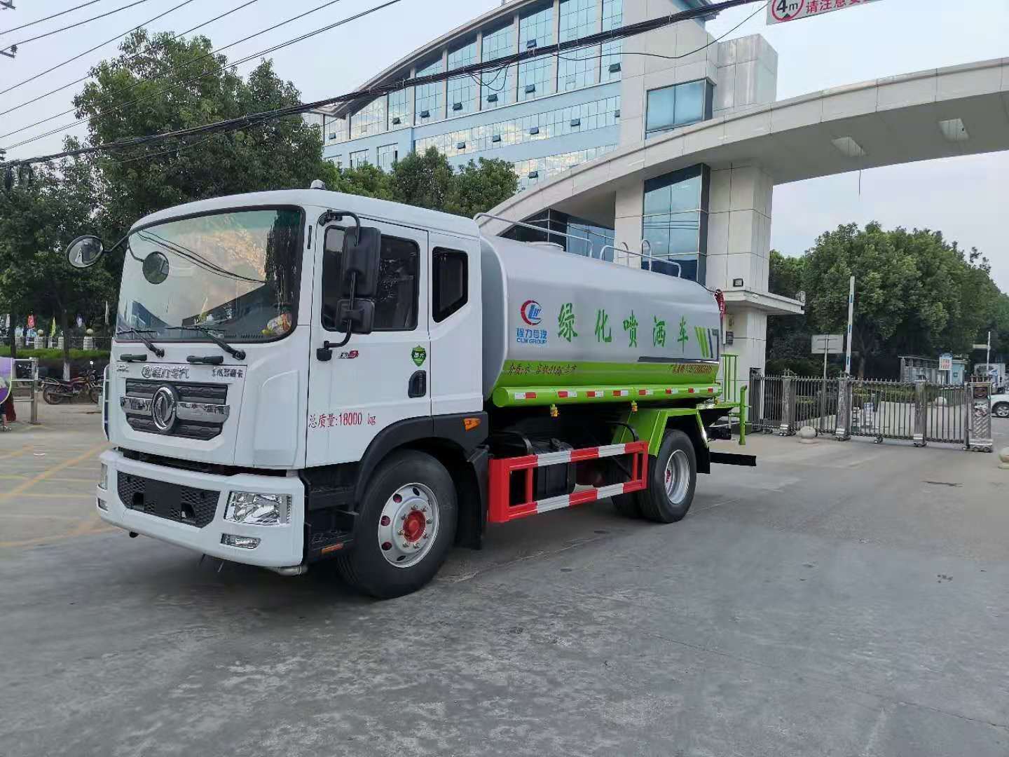 东风多利卡12-15吨绿化抑尘喷洒车