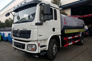 陕汽德龙洒水车(12立方)