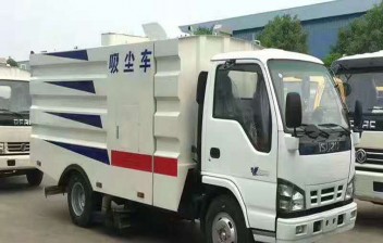 五十铃吸尘车