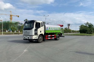 解放12吨雾炮抑尘洒水车